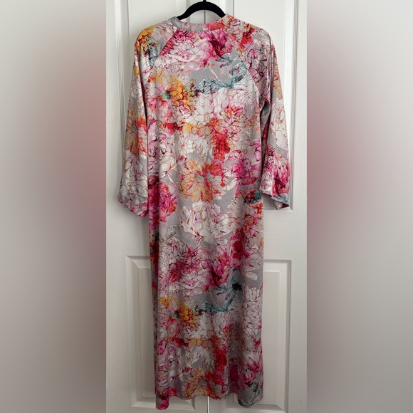NATORI WOMENS LOUNGEWEAR, PINK MULTICOLORED FLORAL, size large
, - Picture 3 of 10